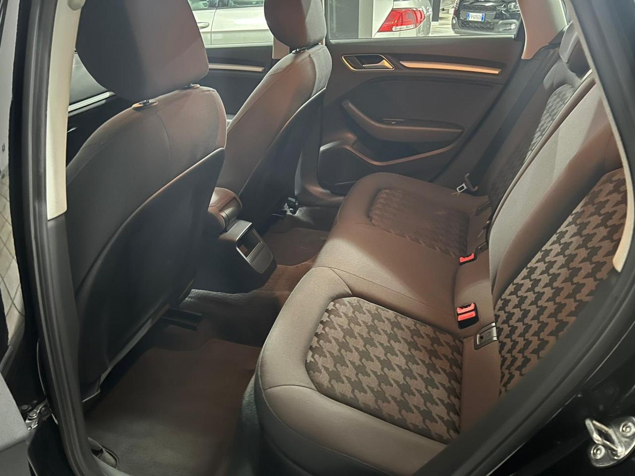 AUDI A3 SPB 2.0 TDI (150) Stronic Ambition 2015