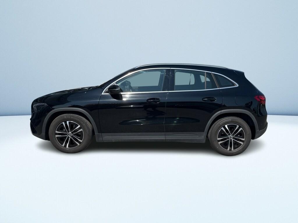 Mercedes GLA 180 180 D Advanced 8G-DCT