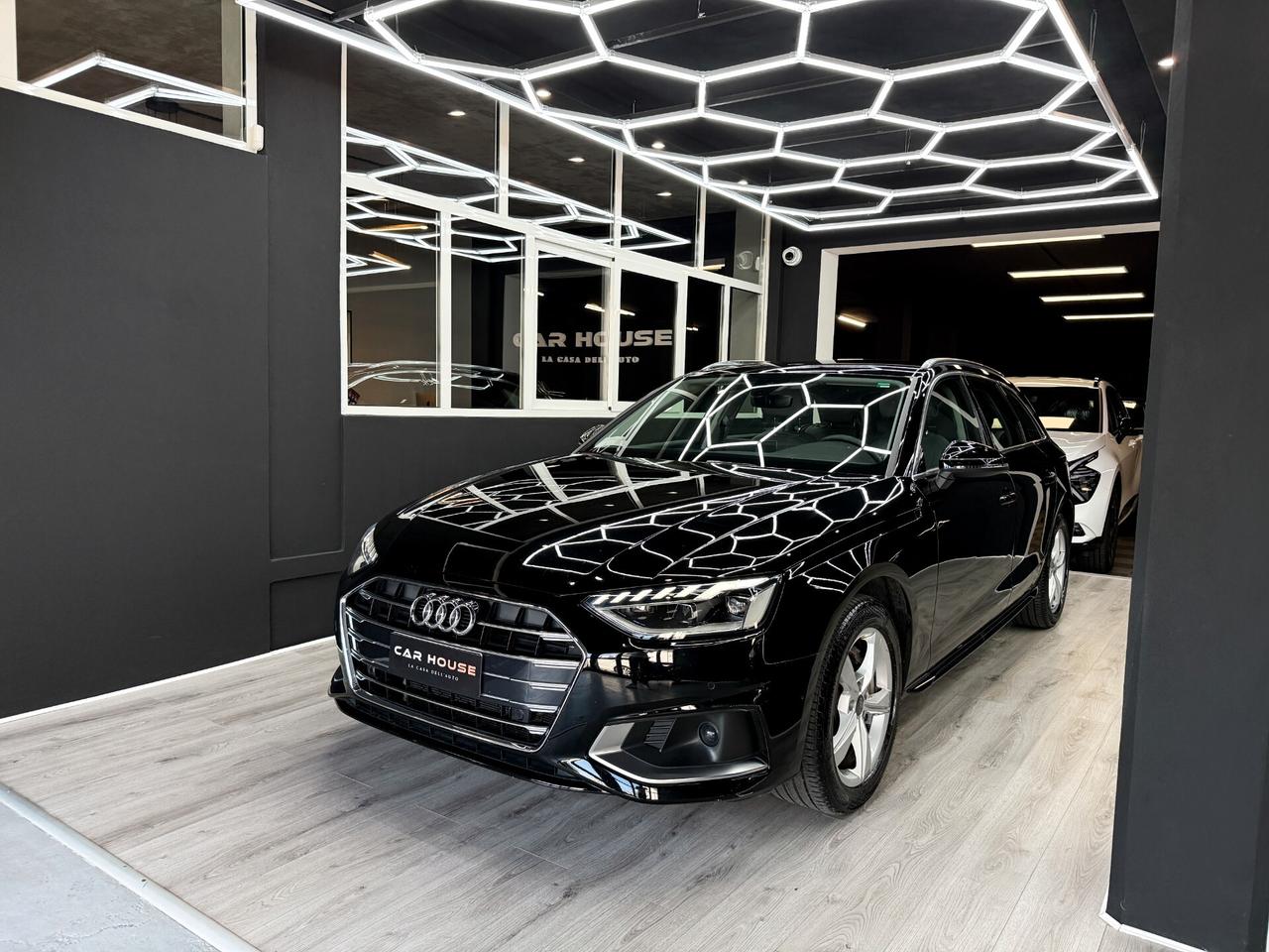 Audi A4 2.0 40 TDI 190 CV SPORT STRONIC