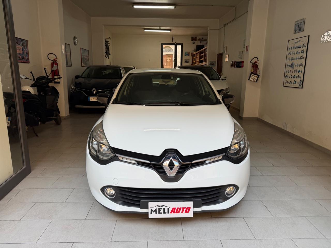 Renault Clio 1.5 DCI 75CV Costume National