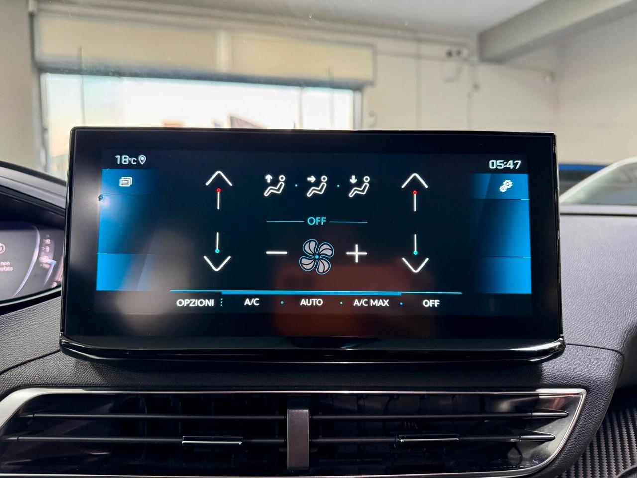 Peugeot 3008 1.5 BlueHDi 130cv EAT8 Allure 2022