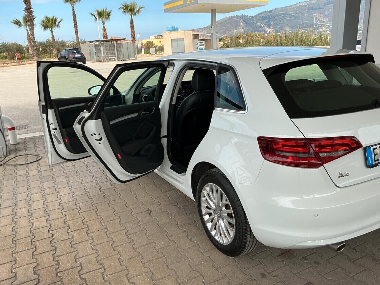 Audi A3 1.6 TDI clean diesel Ambiente