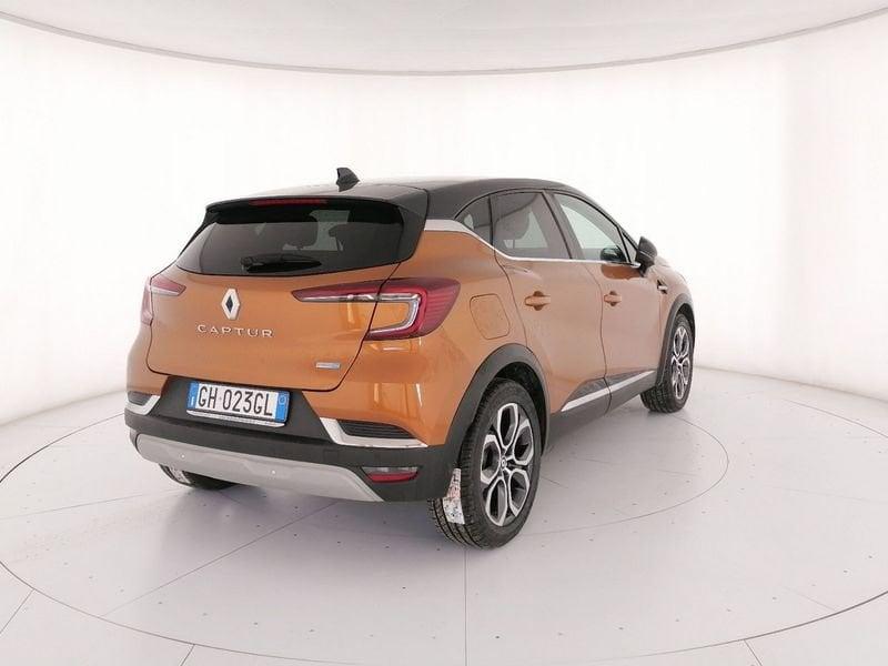 Renault Captur 1.6 E-Tech hybrid Intens 145cv auto