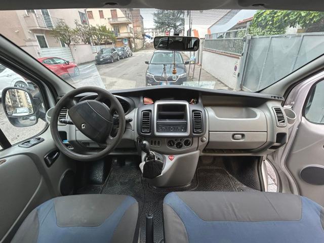 RENAULT Trafic T27 2.0 dCi/115 PC-TN Passenger DPF