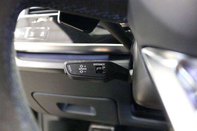 AUDI RS Q8 TFSI V8 quattro tiptronic Performance