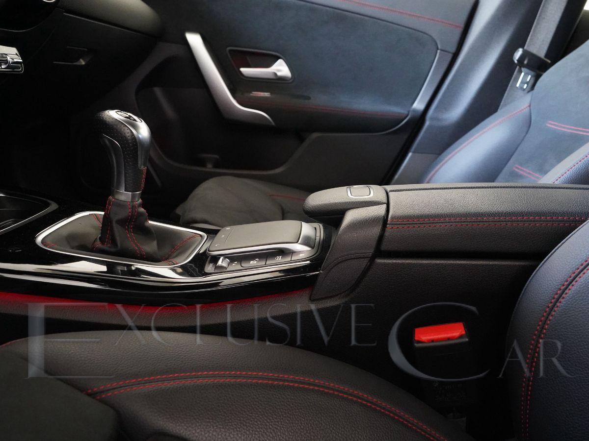 MERCEDES CLA 200 S.B. Premium Shooting Brake