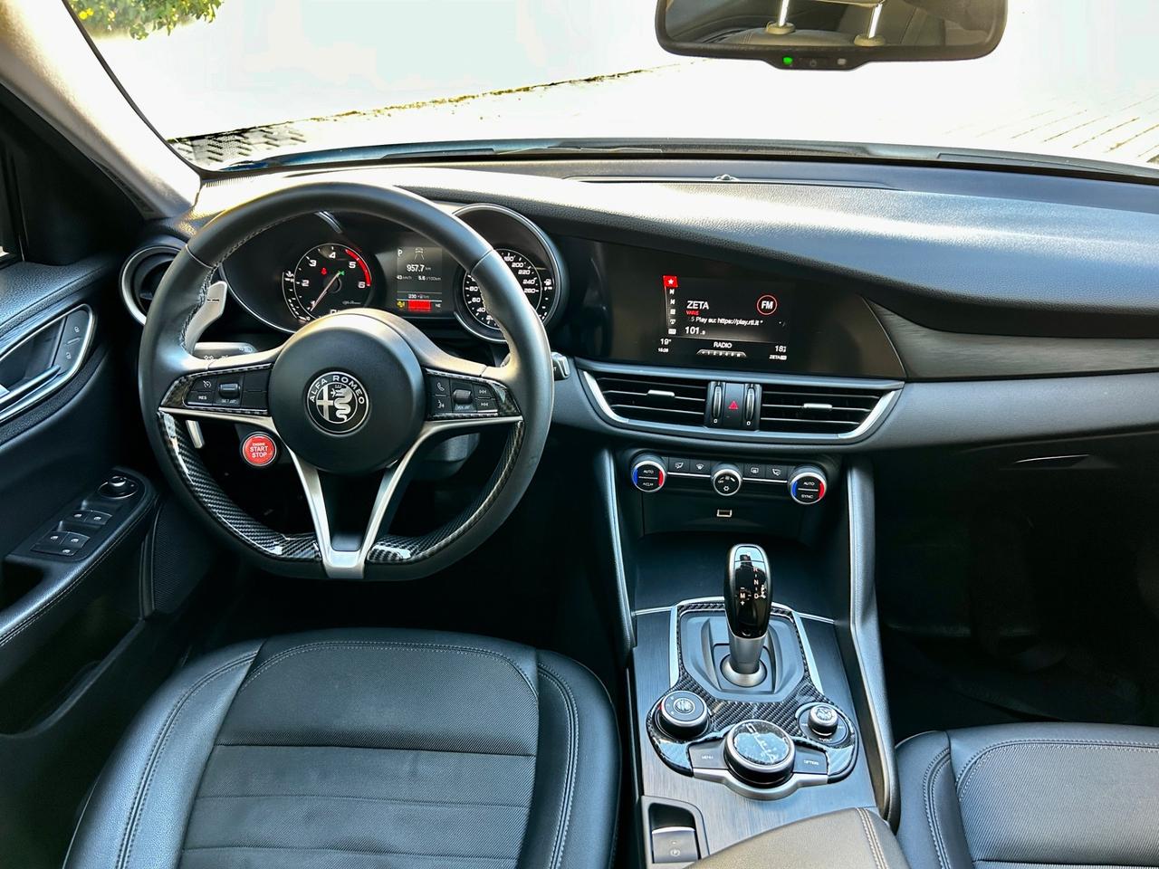 Alfa Romeo Giulia 2.2 D q2 VELOCE 180 CV AT8