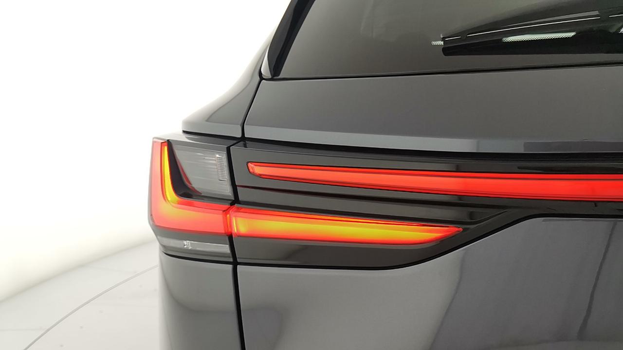 LEXUS NX II - NX 450h+ 2.5 phev Luxury 4wd 309cv e-cvt