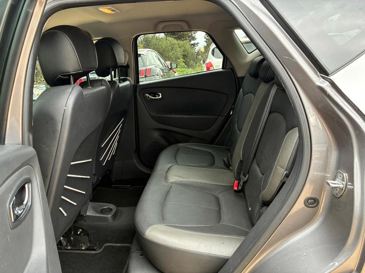 Renault Captur dCi 8V 90 CV EDC Start&Stop Energy Intens