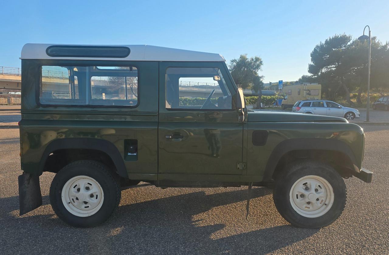 Land Rover Defender 90 2.5 Tdi Hard-top