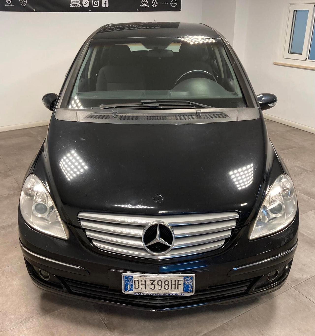 MERCEDES CLASSE B 180 - MANUALE - MARCIANTE