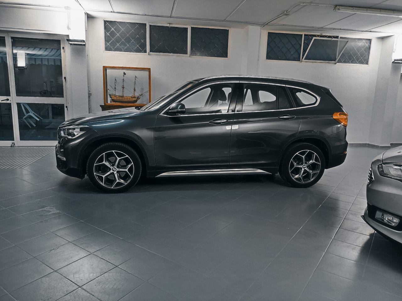 Bmw X1 sDrive18d xLine
