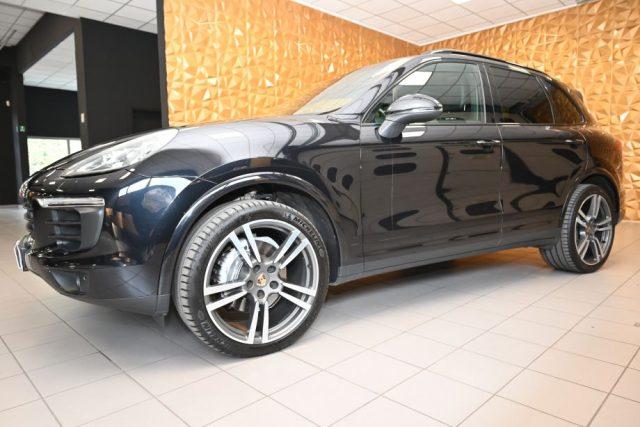 PORSCHE Cayenne 3.0 TDI V6 TIP.TET.21"PASM NAVI CHRONO SED.TURBO
