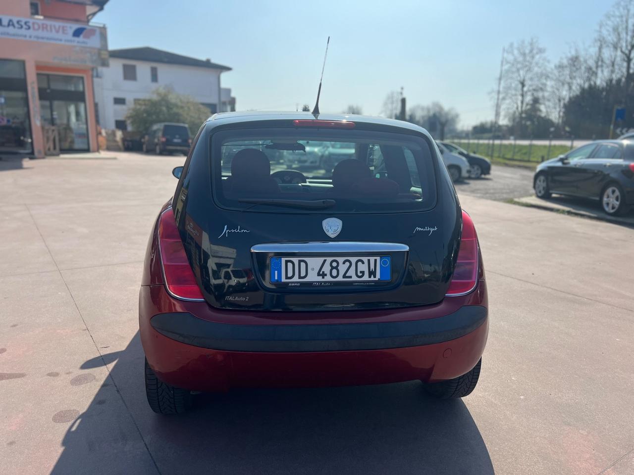 Lancia Ypsilon 1.3 Multijet 16V 100