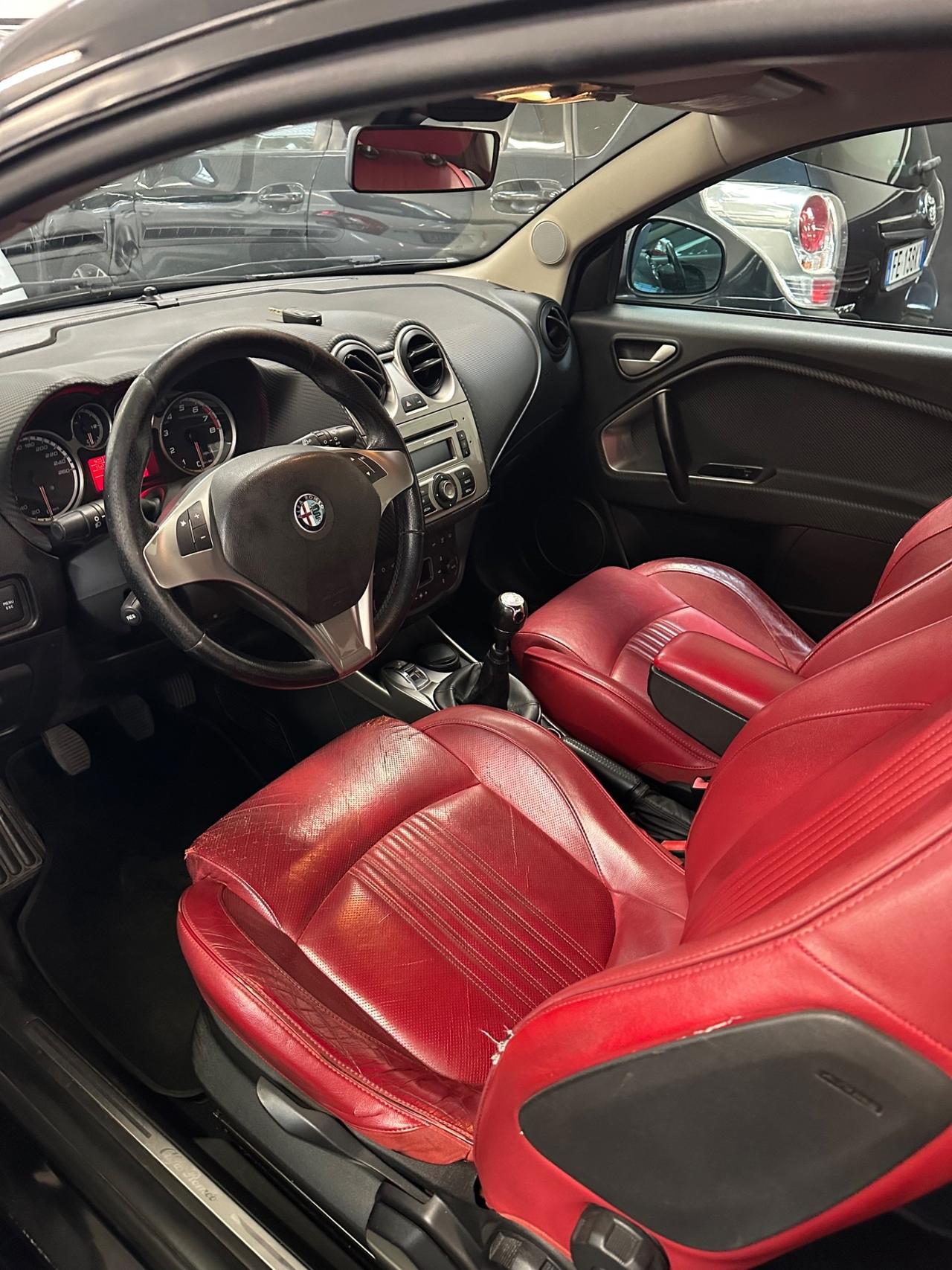 Alfa Romeo MiTo 1.4 T 155 CV Distinctive Sport Pack