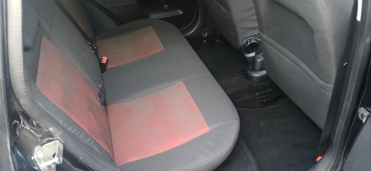 Neopatentati diesel Ford Fiesta