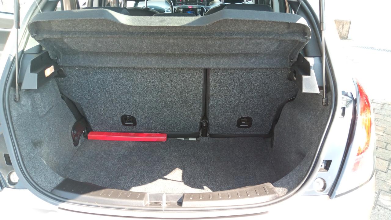 Lancia Ypsilon 1.2 69 CV 5 porte Gold