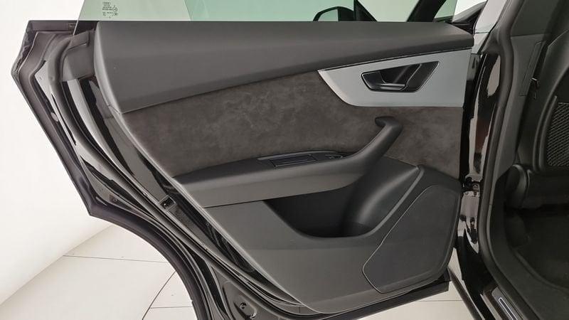 Audi Q8 50 TDI 286 CV quattro tiptronic Sport