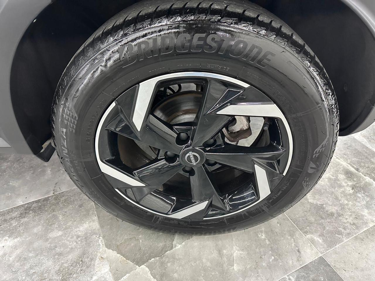 Nissan Juke 1.0 DIG-T 114 CV N-Design