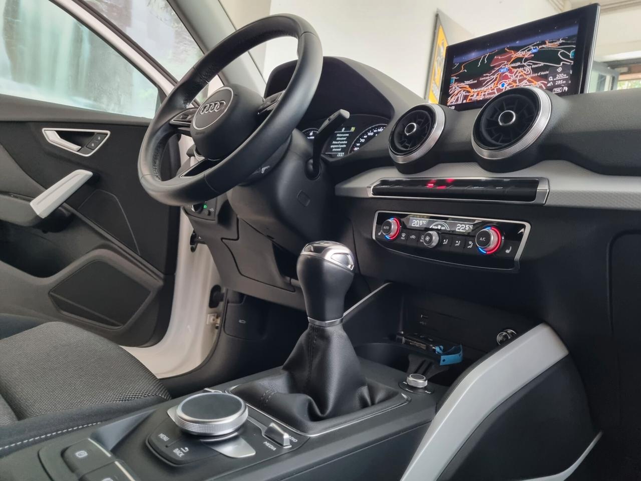 Audi Q2 30 TFSI Admired TELECAMERA, FULL LED, KEYLESS