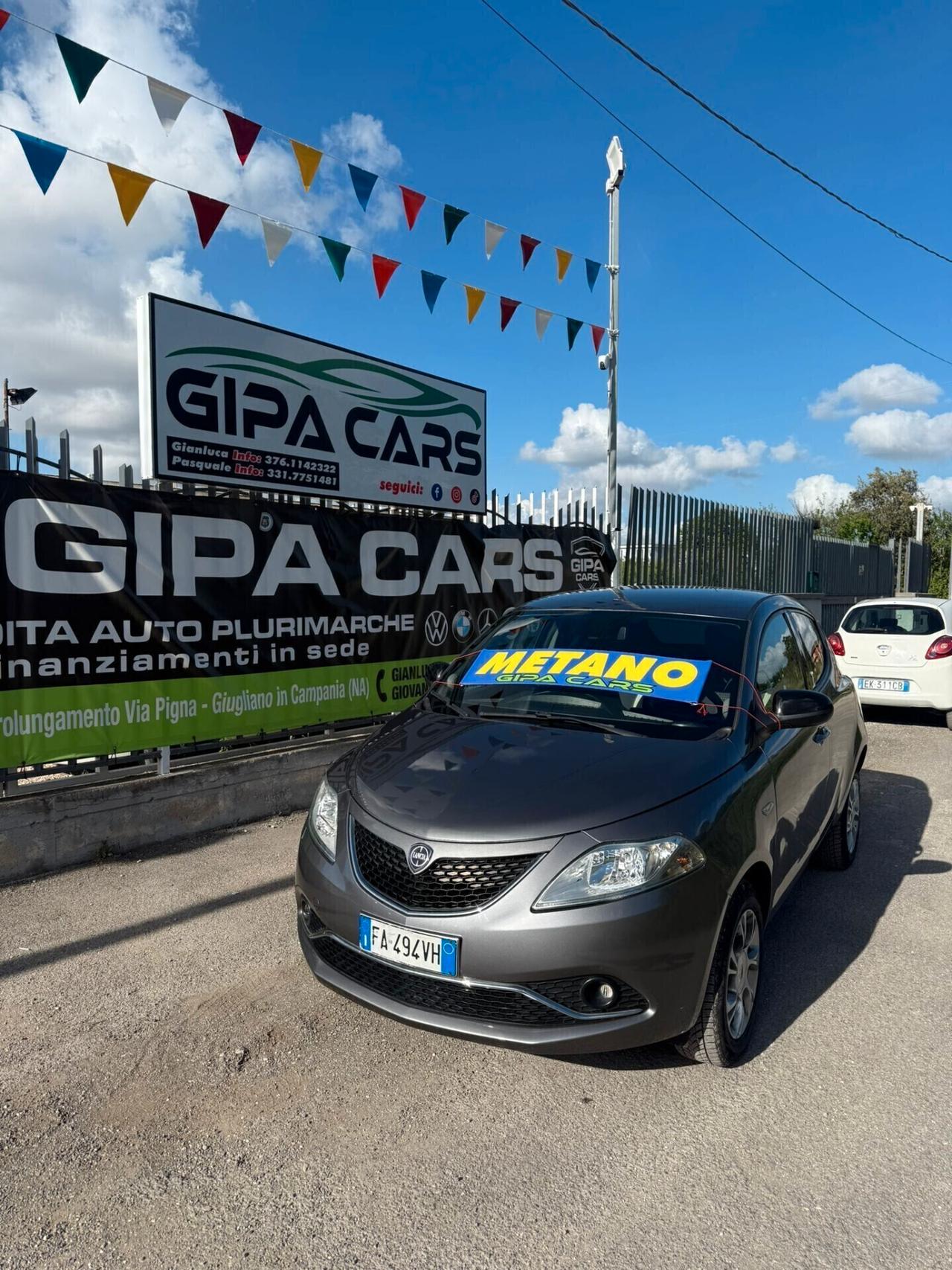 Lancia Ypsilon 0.9 TwinAir 85 CV 5 porte Metano Ecochic Elle