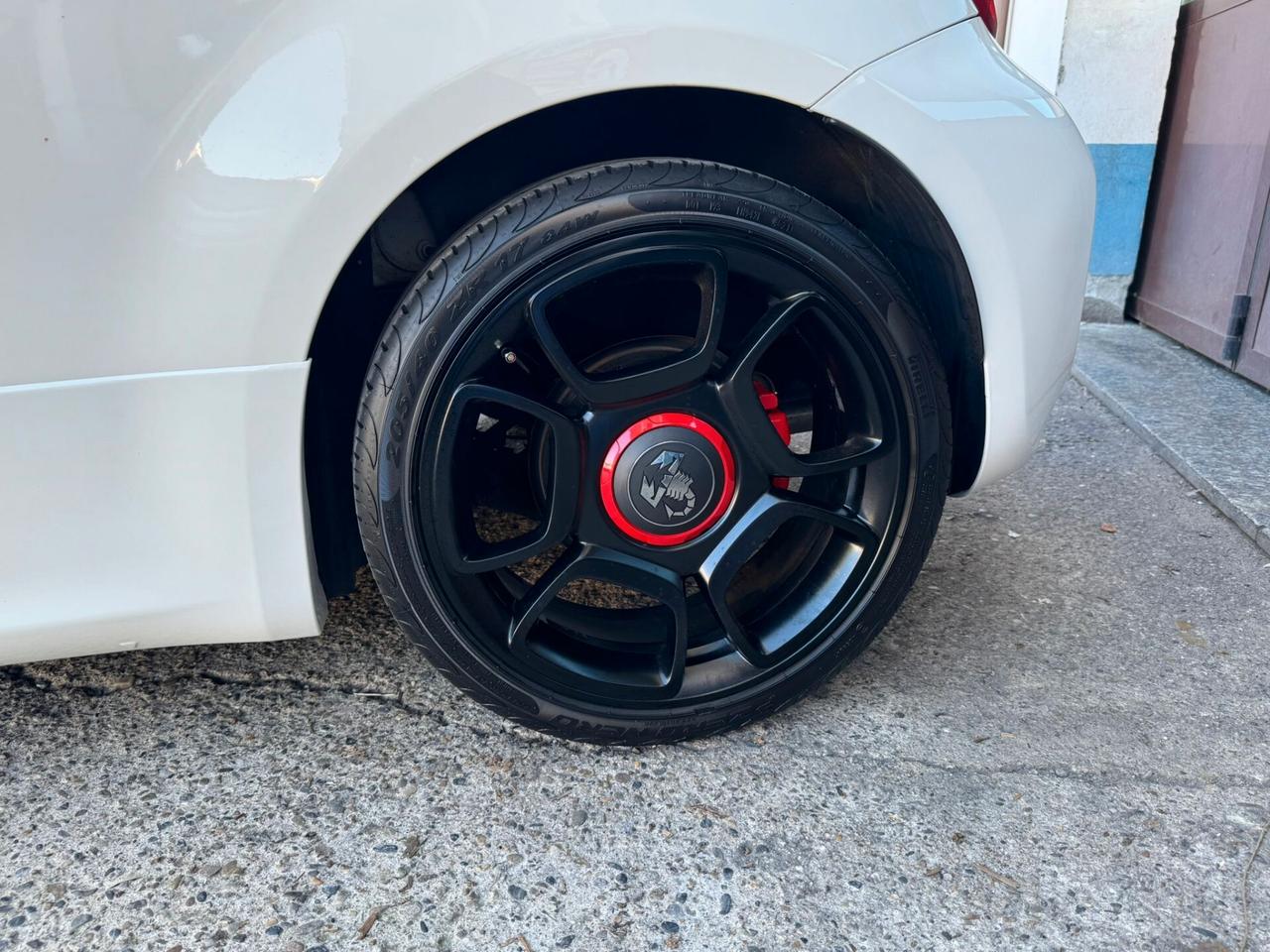 Abarth 595 1.4 Turbo T-Jet 160 CV Pista