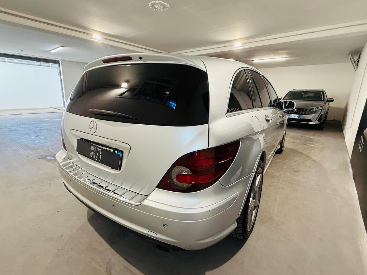 Mercedes-benz R320 d 4Matic Premium Plus*7 POSTI*