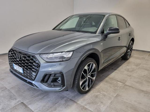 AUDI Q5 40 TDI 204 CV quattro Identity Black SLINE STRONIC