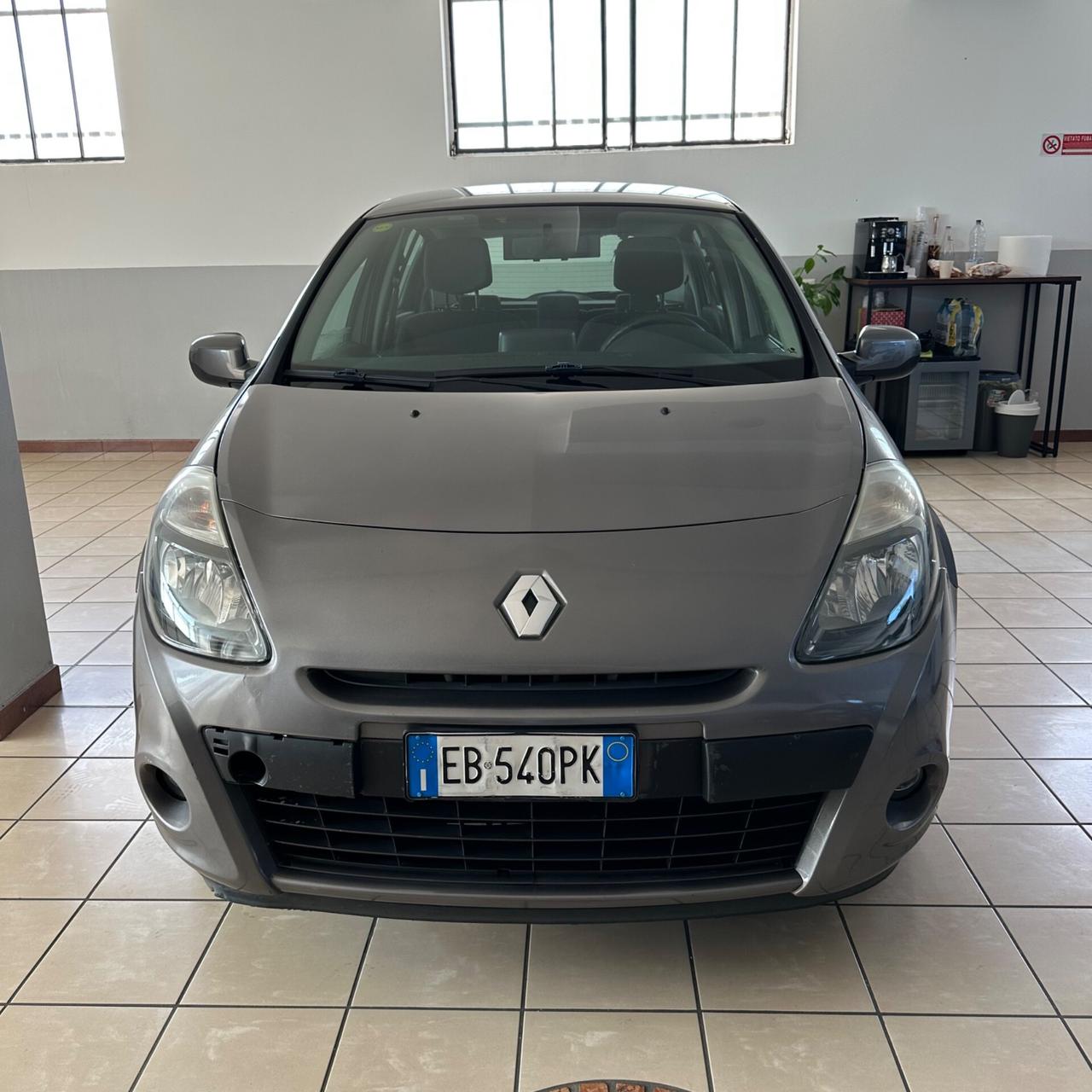 Renault Clio 1.2 16V 5 porte Dynamique AUTOMATICO