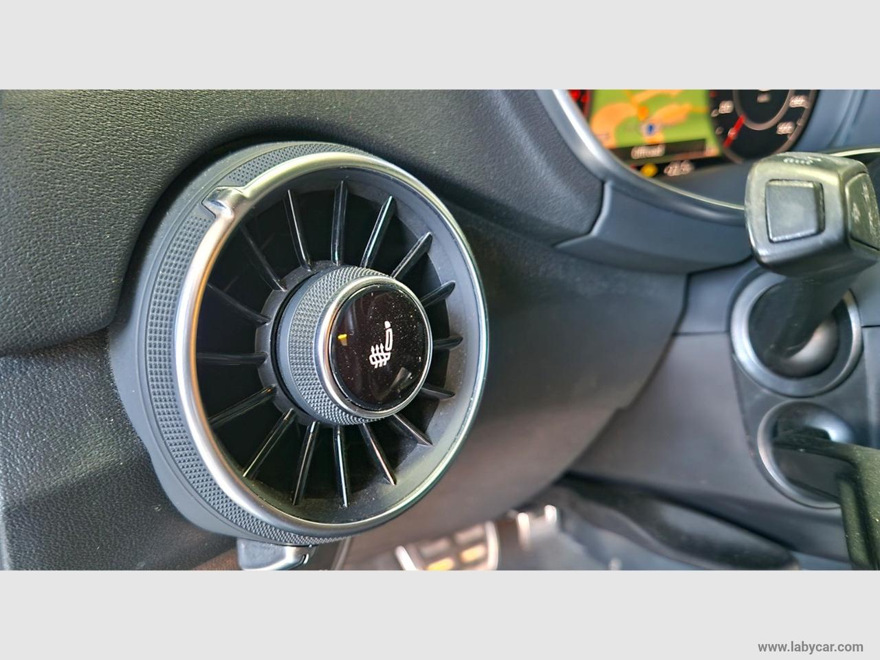 AUDI TT Coupé 2.0 TFSI quattro S tr. Design