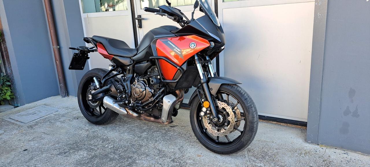 Yamaha tracer 700