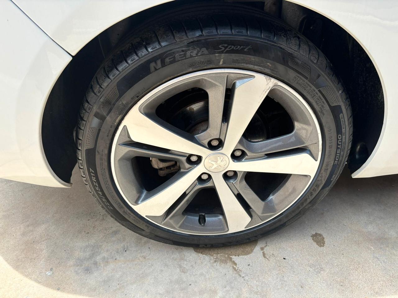 Peugeot 308 BlueHDi 120 S&S EAT6 SW GT Line