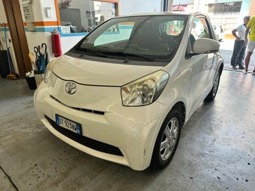 Toyota iQ 1.0 Multidrive