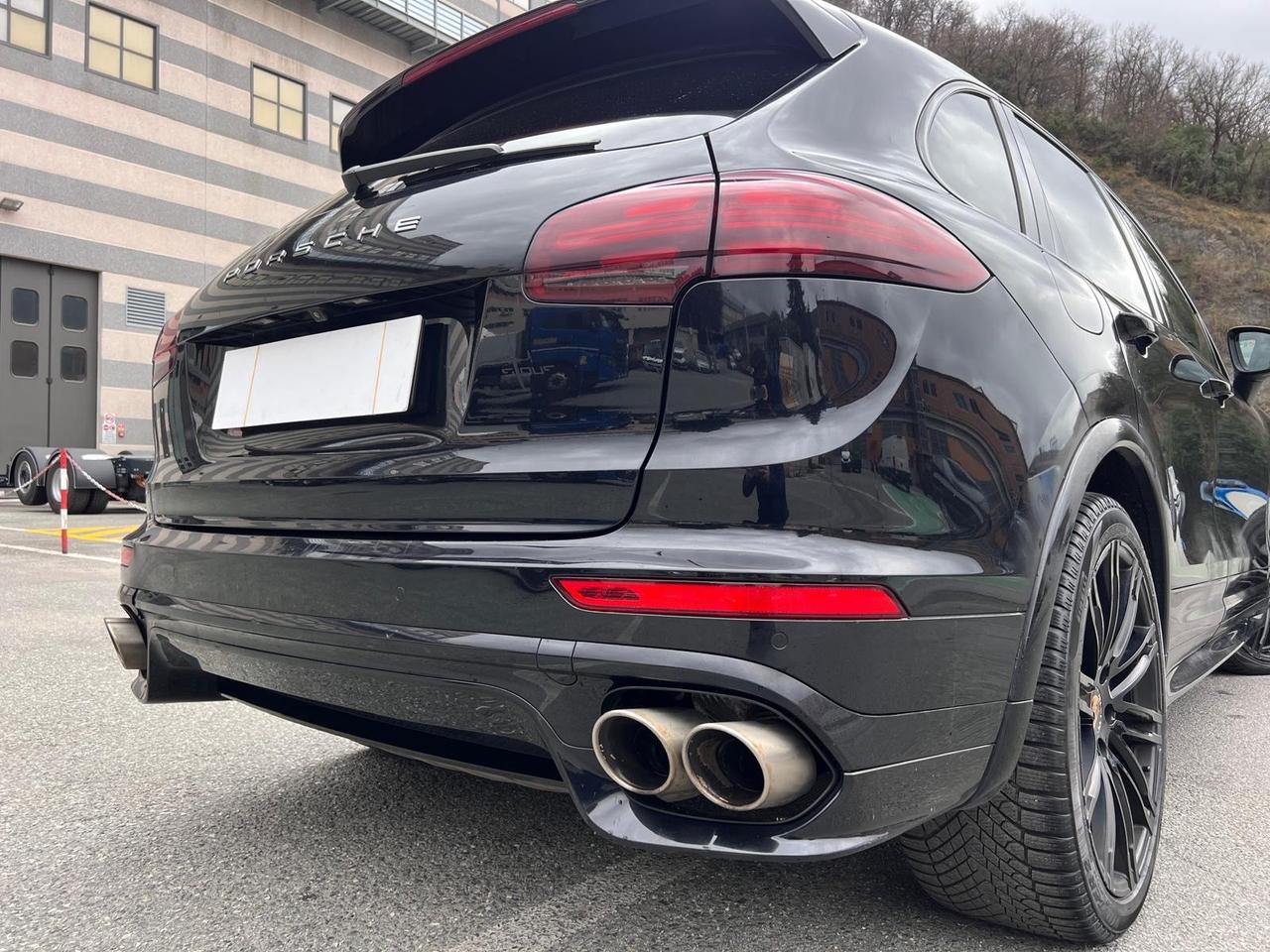 Porsche Cayenne 4.1 S Diesel V8 385CV Allestimento GTS Full Optional Km Originali Meccanica Perfetta