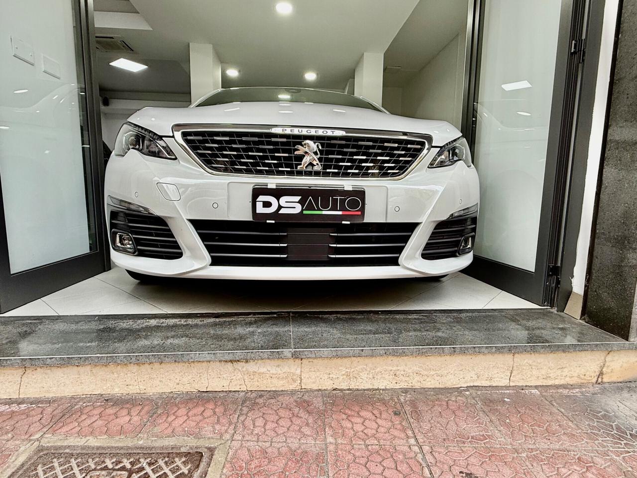 PEUGEOT 308 BlUE HDi 130 S&S GT LINE