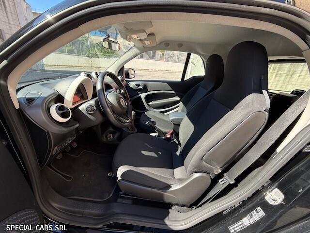 Smart ForTwo 1.0 Black Passion