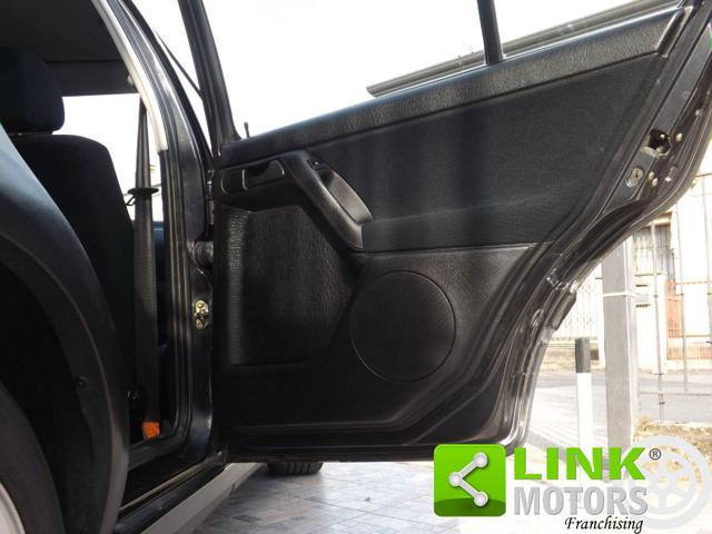 VOLKSWAGEN Golf 2.0 GTI 16V ben tenuta con 87300 km