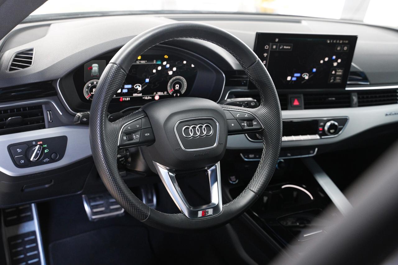 Audi A4 40 TDI S tronic line edition