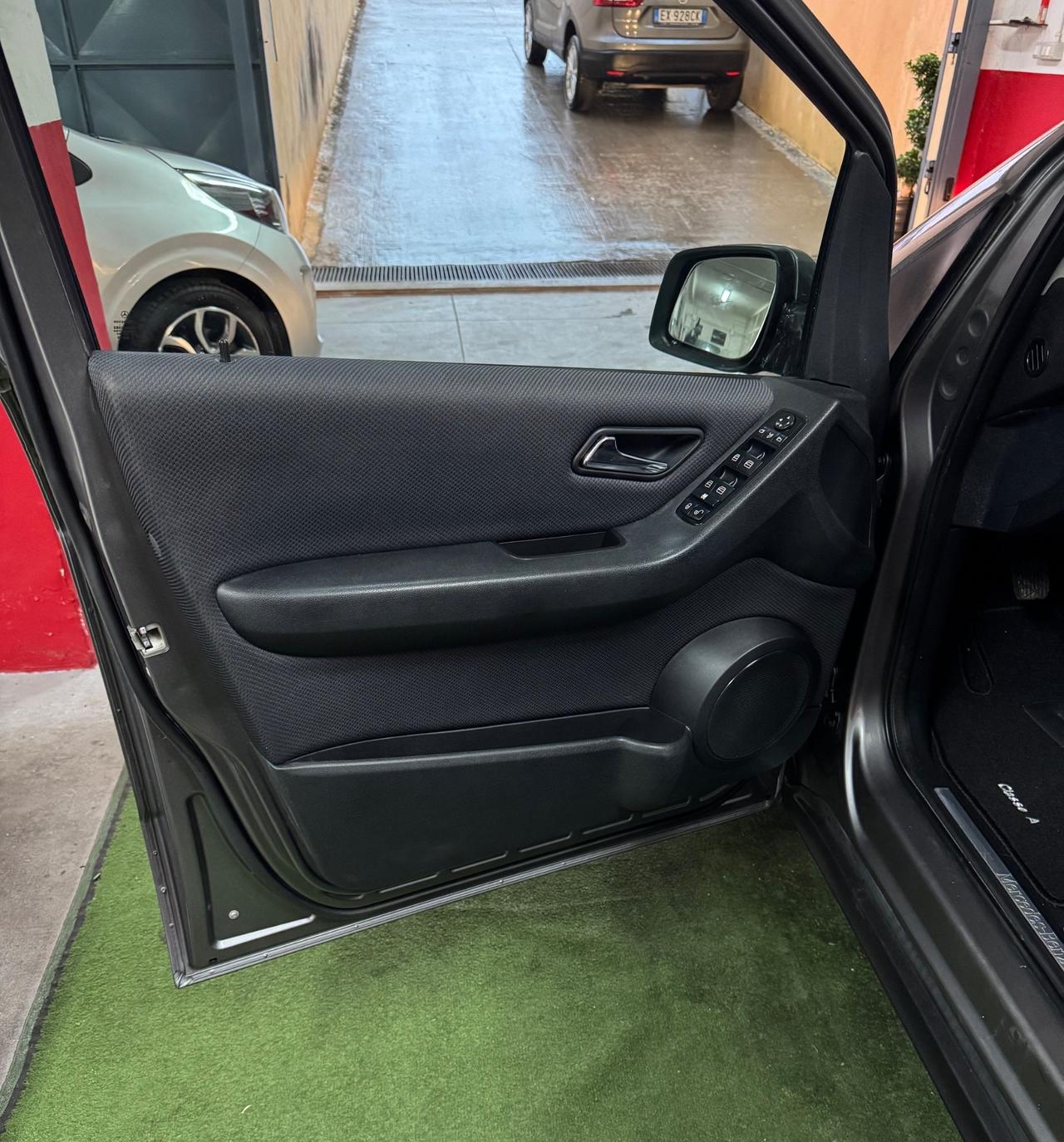 Mercedes-benz A 160 BlueEFFICIENCY Executive