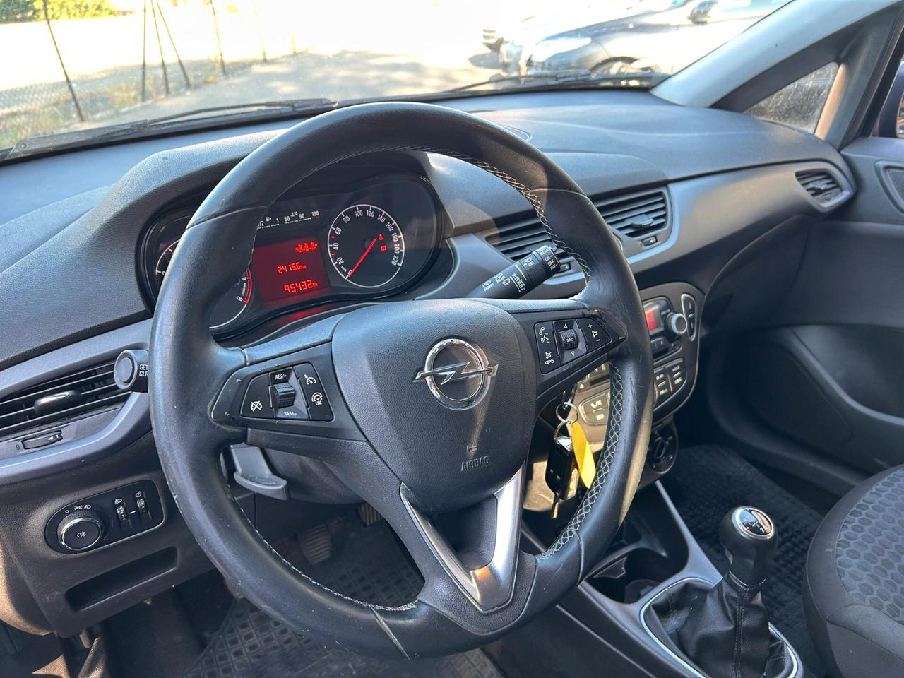 Opel Corsa Anno 2015 1.2 Benzina 5 porte 95.000 Km