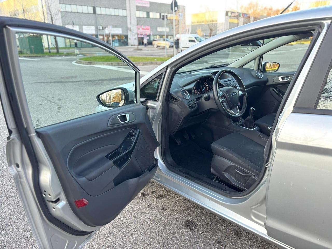 Ford Fiesta 1.0 EcoBoost 100CV 5 porte Titanium