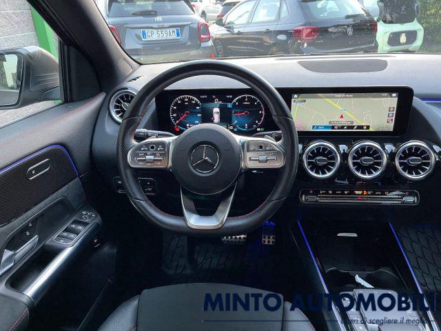 MERCEDES-BENZ GLA 180 D PREMIUM CERCHI 19"UNIPROPRIETARIO 64 COLORI LED