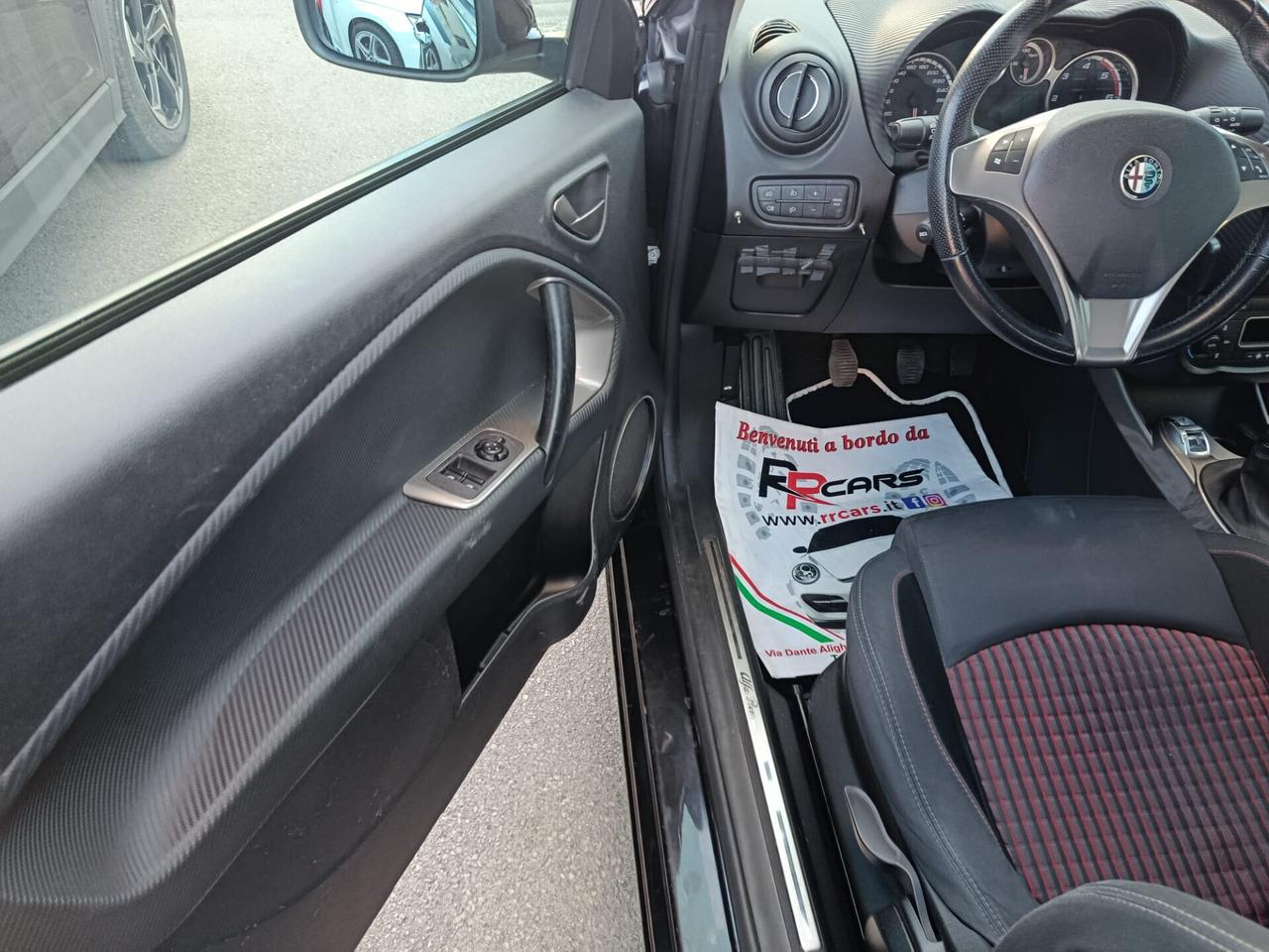 Alfa Romeo MiTo 1.6 JTDm 16V Distinctive Sport