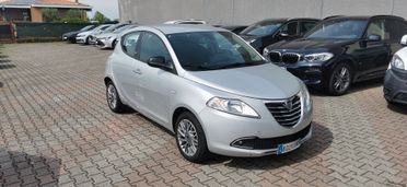 Lancia Ypsilon 0.9 TwinAir 85 CV 5 porte S&S DFN Gold