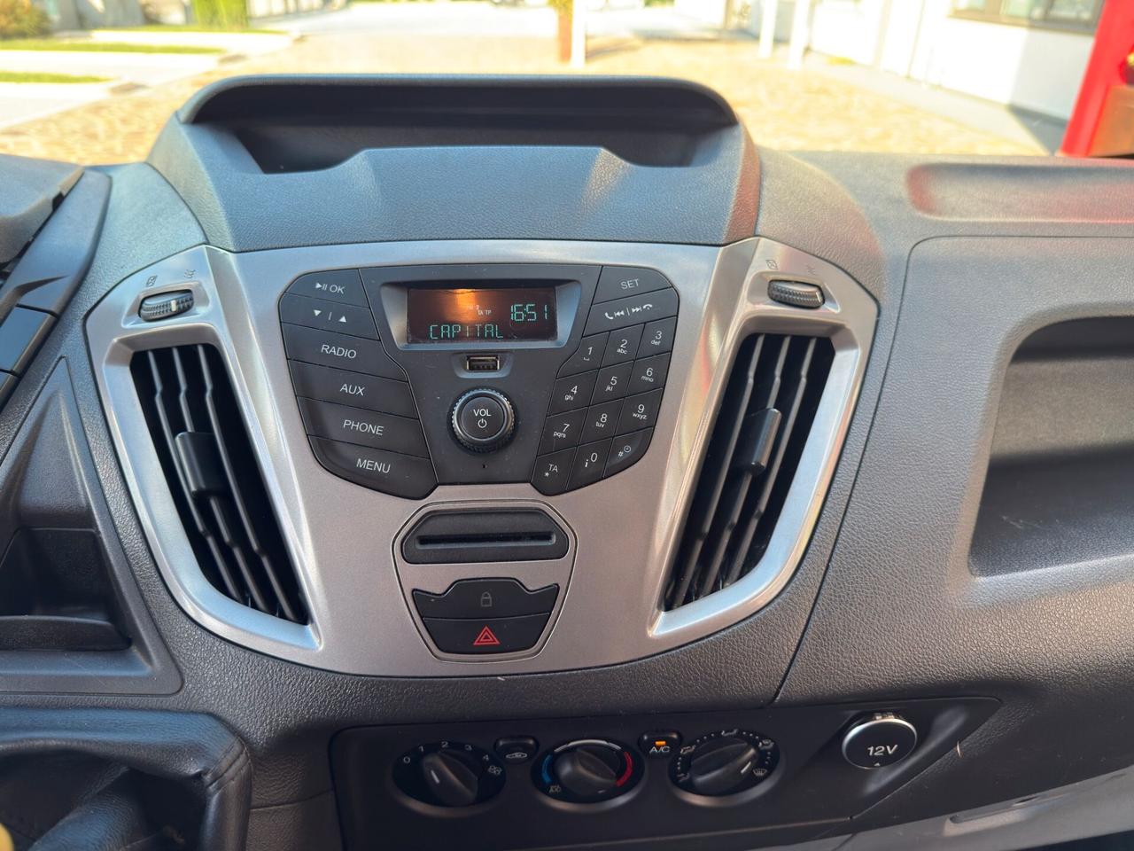 Ford Transit Custom 2.2 TDCi - 3 posti