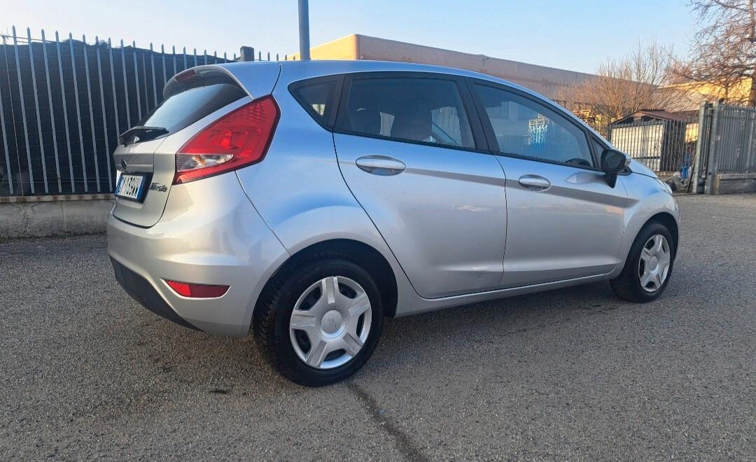 Ford Fiesta 1.2 82CV 5 porte Titanium