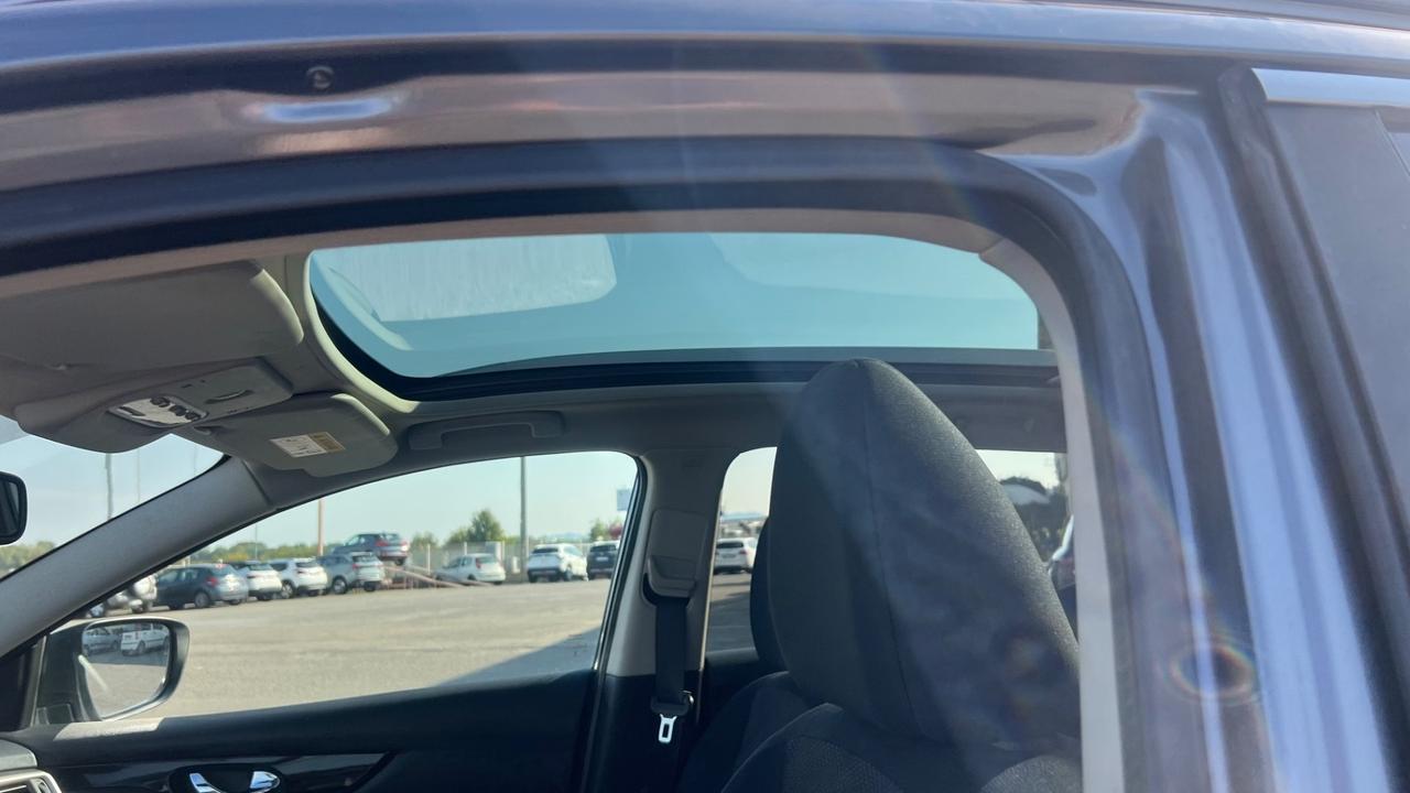 Nissan Qashqai 1.6 dCi 4WD Tekna