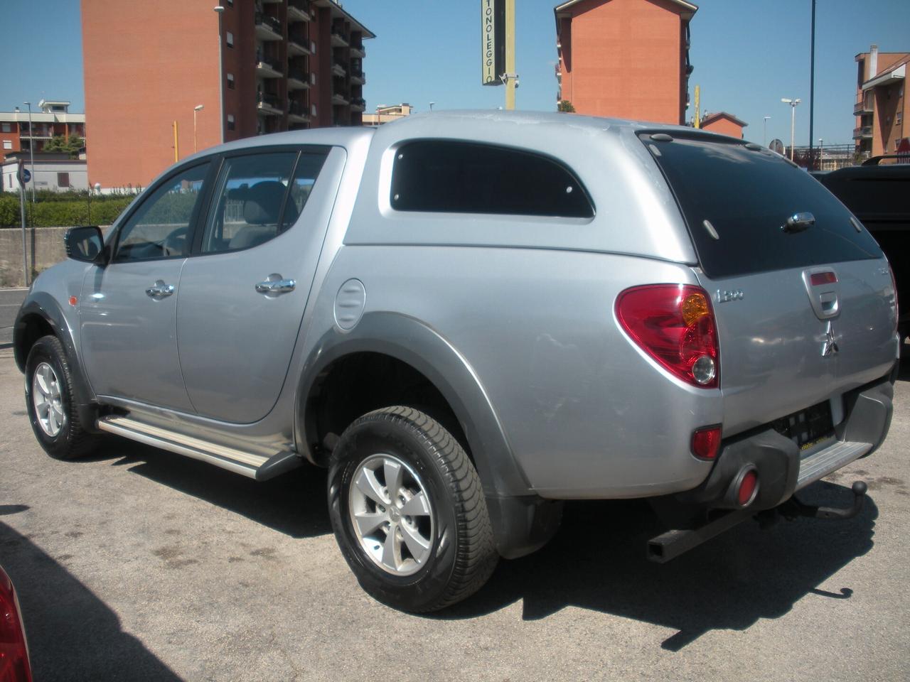 Mitsubishi L200 2.5 DI-D/136CV Double Cab Intense ''SEA''