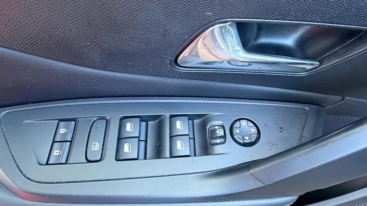 Peugeot 308 BlueHDi 130 S&S EAT8 SW GT