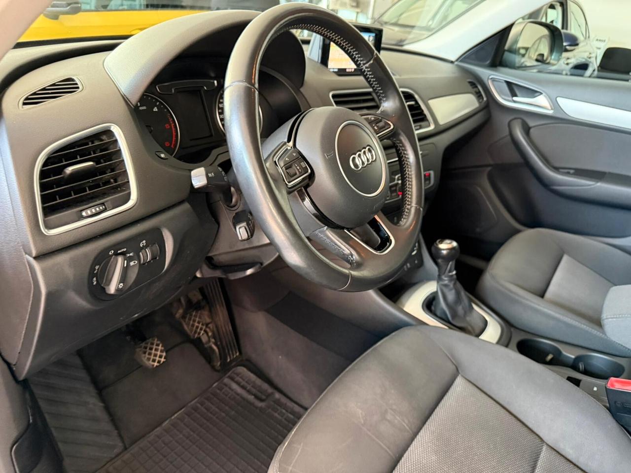 Audi Q3 2.0 TDI 150 CV 6m Business